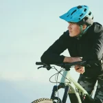 Jaką kurtkę na rower wybrać? Cenne porady